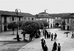 Piazza della Repubblica-vista da via Veneto